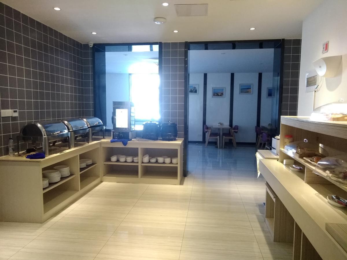 Lavande Hotel Qingdao North Station Shop Extérieur photo